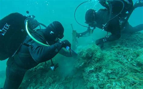 Navy Special Forces Defuse Underwater Wwii Era Bombs Greece Is