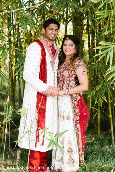 Wedding Picture Indian Wedding Photography Poses Bride And Groom