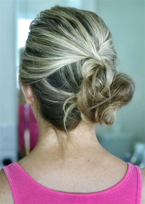 Simple, Beautiful, and Classy Messy Side Bun Tutorial | Side bun tutorial, Hair tutorial, Bun ...