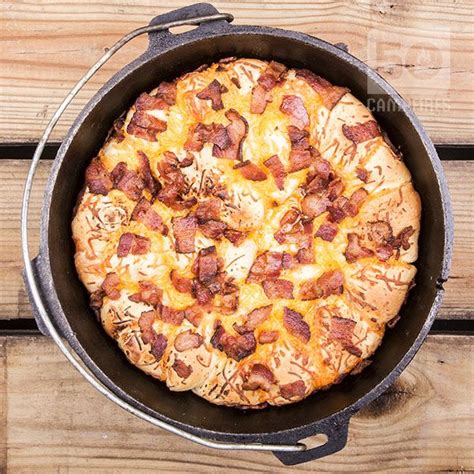 These Bacon Cheese Pull Aparts In The Dutch Oven Are Easy To Make They Just Take Time To Allow