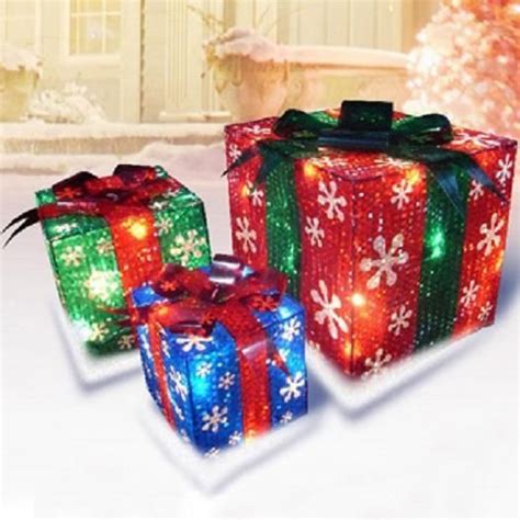 Set Of 3 Lighted Christmas Ts Presents Outdoor Pre Lit