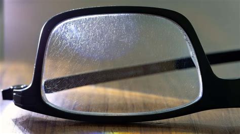 how to get rid of the scratches on your glasses lifehacker