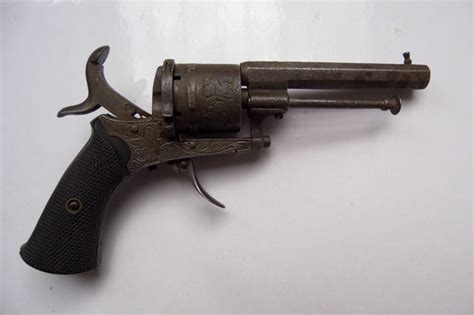 Revolver Système Lefaucheux Calibre 7mm à Broche Liègeois Marquage