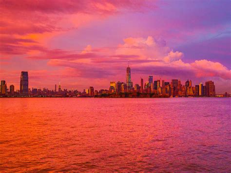 1600x1200 New York City Cloudy Cityscape Sunset 1600x1200 Resolution Wallpaper, HD City 4K ...