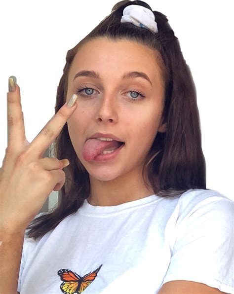 Emma Chamberlain Png 20 Free Cliparts Download Images On Clipground 2023