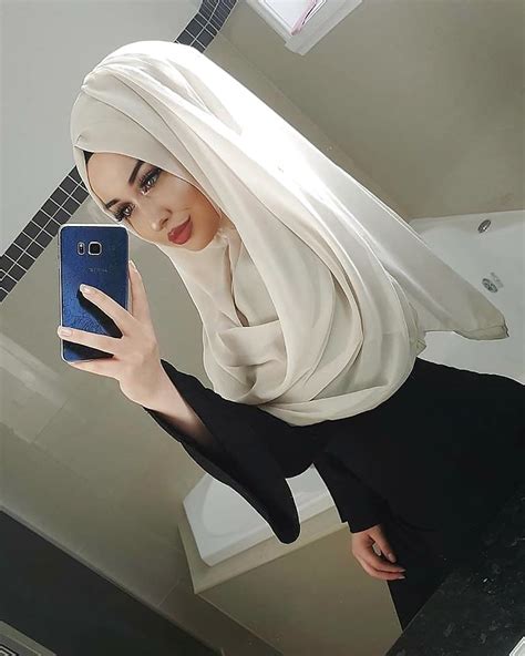 Arab Hijab Big Booty Babe Muslim Chick 4154
