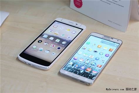 Oppo N1 Compared To The Samsung Galaxy Note 3 Makes It Look Like A