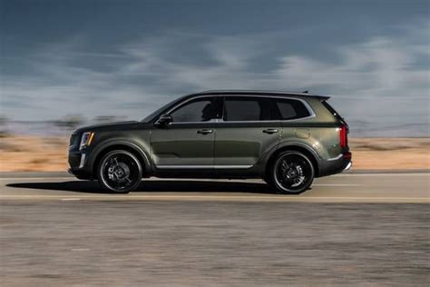 Best Midsize Suvs The Top Rated Midsize Suvs For 2020 Edmunds In