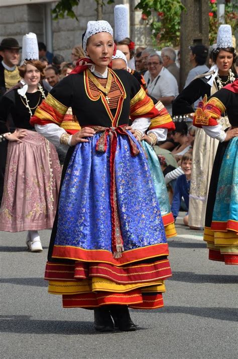 Panoramio Photo Explorer Festival Attire Folk Dresses Beautiful