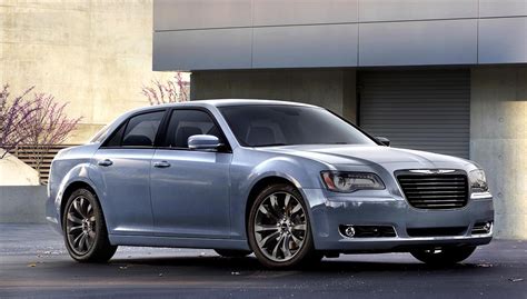 Chrysler Updates The 300s With New Tech Colors And Chrysler 300 Wheels