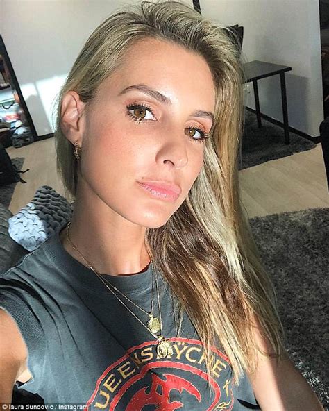 Laura Dundovic Goes Makeup Free On Instagram Daily Mail Online