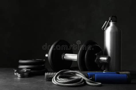 Details 100 Dark Gym Background Abzlocalmx