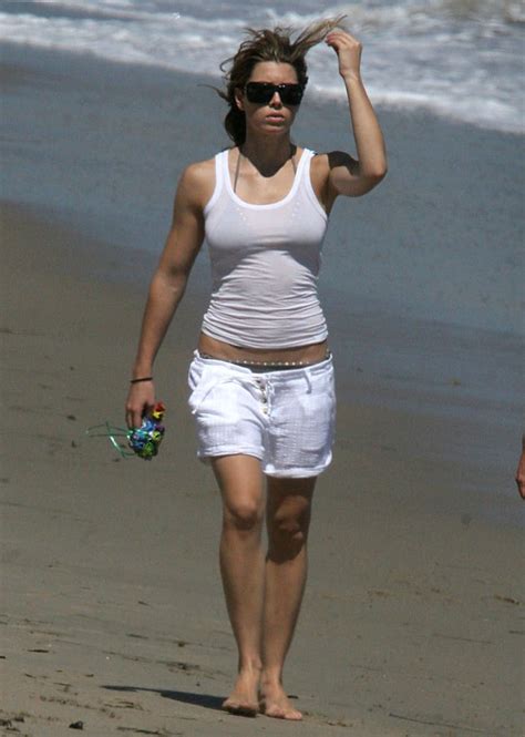 Jessica Biel Hot Body Talks About Tough Life The Hollywood Gossip