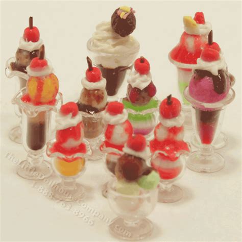 Miniature Life Like Ice Cream Sundaes W Whipped Cream Ach C01 Azg7596