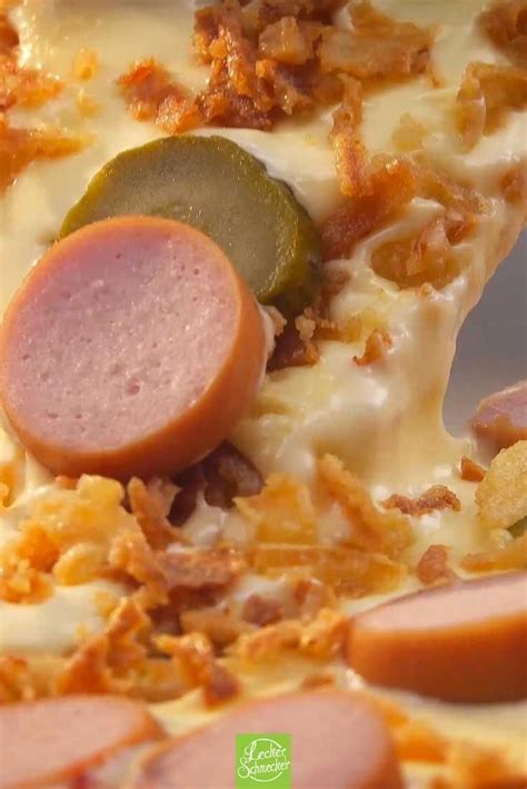 Köstliche Hot Dog Pizza Mit Käse Senf Soße Bringt Dich Zum Niederknien