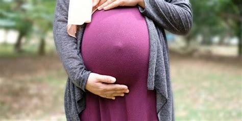 حامل في الشهر الخامس وحركة الجنين اسفل البطن