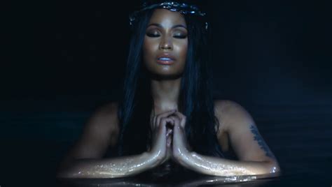 Nicki Minaj Regret In Your Tears Videoclip Nou