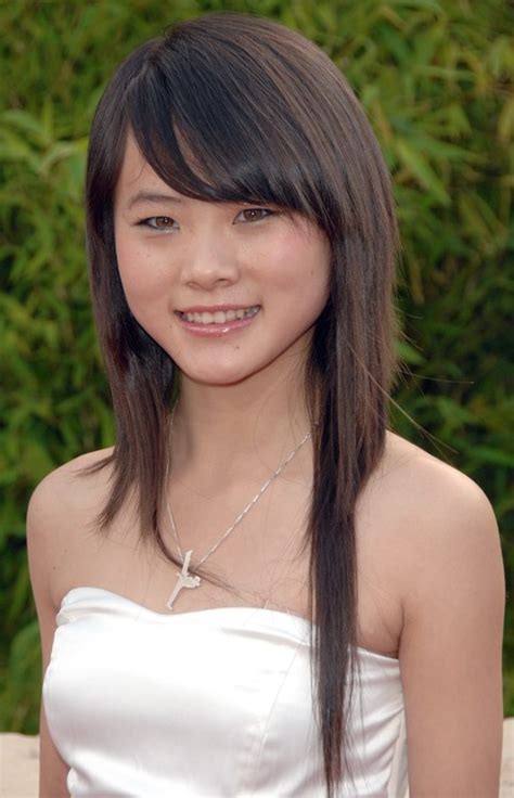 Han wenwen (born august 24, 1995) is a chinese actress, violinist and dancer. NovaShare: Foto Wenwen Han