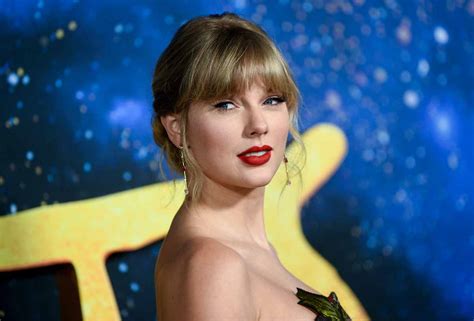 Taylor Swift Surprises Fans With Another Album For 2020 The Manila Times