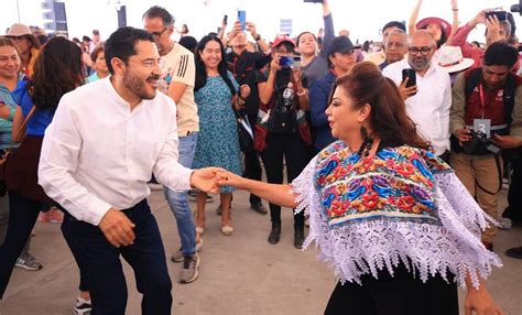 martí batres sacó “los pasos prohibidos” en inauguración del bailódromo de iztapalapa video el