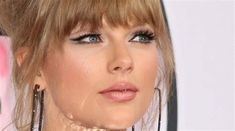 Taylor Swift With Brown Hair Taylor Swift Hairstyle Transformation 21