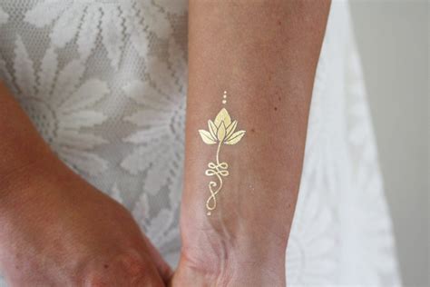 Unique Tattoos Cute Tattoos Body Art Tattoos Tattoos For Guys Gold