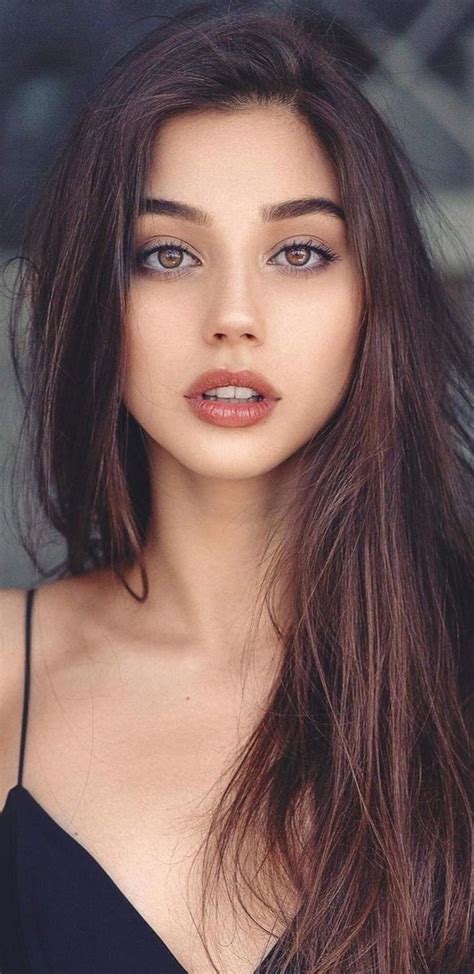 Pin By Jessica Dreiling On Perfect Brunette Girl Brunette Beauty Beautiful Girl Face
