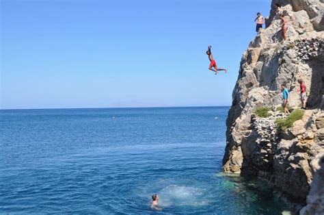 20 Fabulous Locations For Cliff Diving