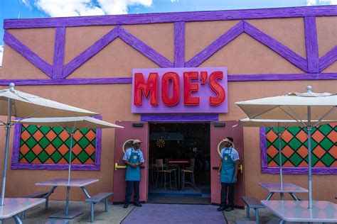 Moes Tavern Limited Service Bar At Universal Studios Florida