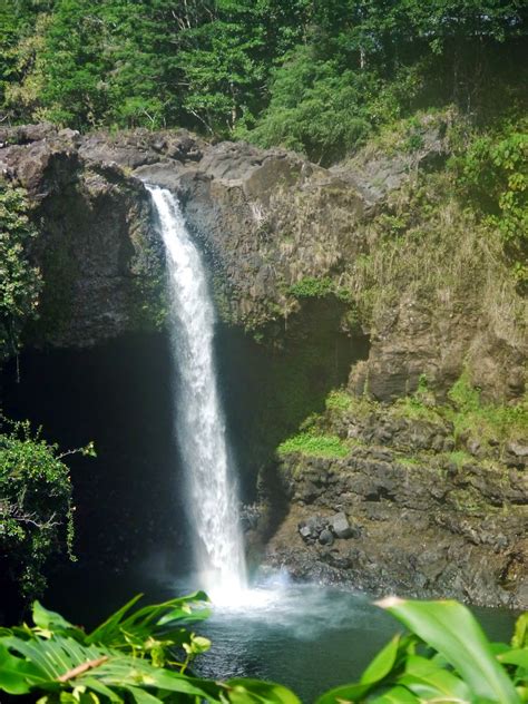 American Travel Journal: Rainbow Falls State Park - Hilo, Hawaii