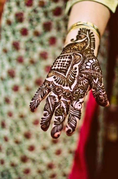 Latest Eid Mehndi Designs Collection For Girls 2014 2015