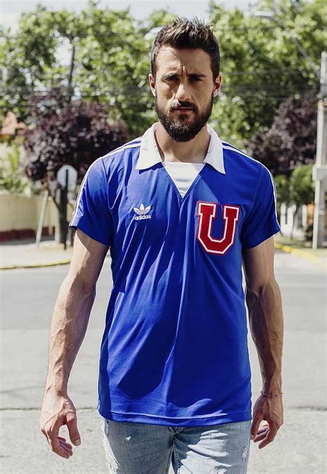The club was founded on may 24, 1927. Universidad de Chile Launch Retro adidas Jersey - SoccerBible