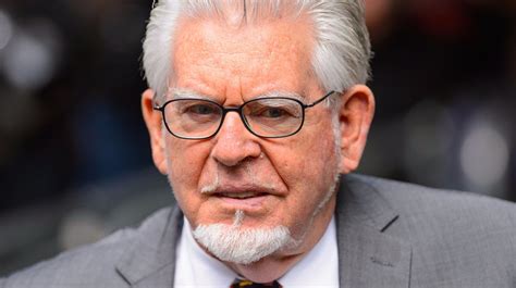 Disgraced Entertainer Rolf Harris To Face Retrial Itv News