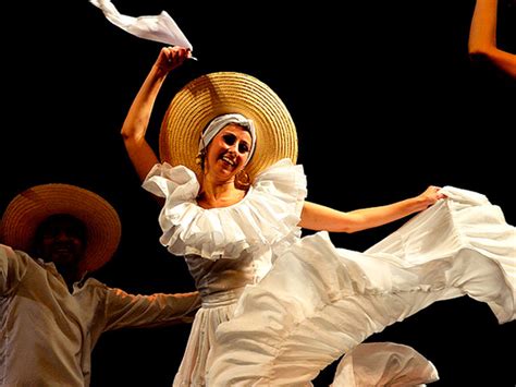 Ballet Ra Ces De Colombia Gan El Primer Premio De Escena En El Marco Del Festival International
