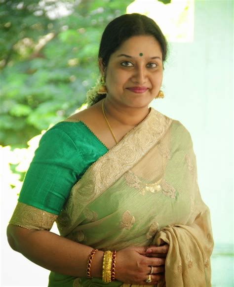 Tulasi Aunty Latest Beautiful Photos Malayalam Aunties Kannada