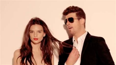 Grabbed By The Bosom Emily Ratajkowski Accuses Robin Thicke In