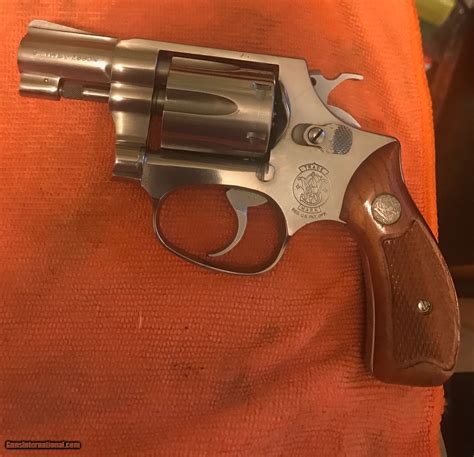 Smith And Wesson 631 2 Inch 32 Mag Ladysmith