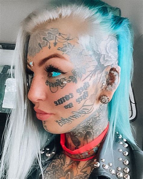 Blue Eyes White Dragon 🥀 On Instagram “shaved Half My Hair Flipped It Over And We Good 🤷🏼‍♀️😜🙈