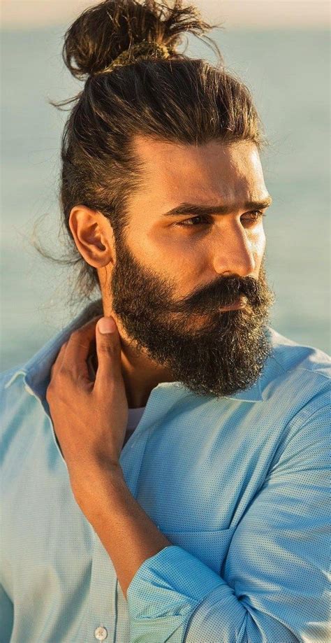 How To Get The Full Bearded Look In Just 7 Weeks Hipster Hairstyles