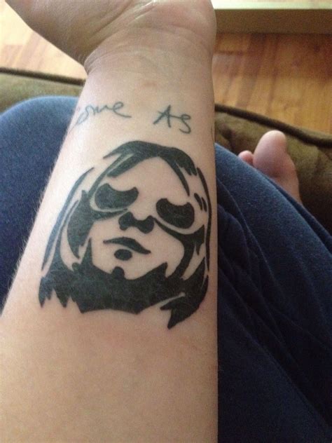 One Of My 3 Kurt Cobain Tattoos Kurt Cobain Tattoo Print Tattoos Paw