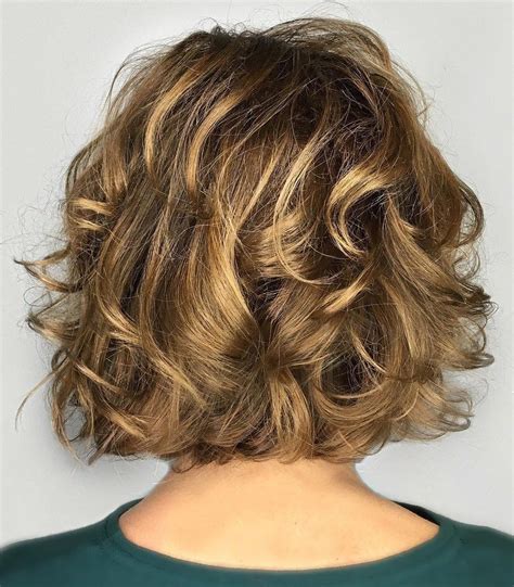 Best Short Haircuts For Wavy Hair 2020 A Comprehensive Guide The 2023