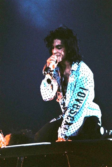 Prince In Concert Lovesexy Tour 1988 60 Rare Photos Wembley Arena Not Cd Ebay