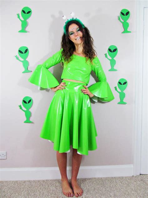 Jessthetics Diy Alien Costume Girl Alien Costume Diy Alien Costume