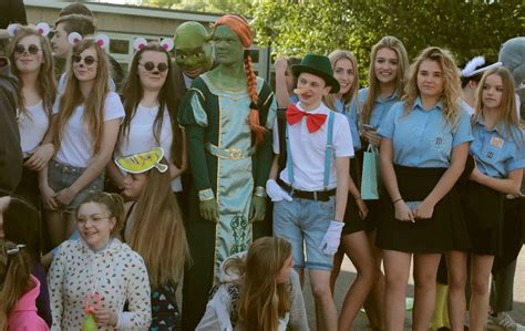 Year 11 Leavers Day Fancy Dress Costumes Essex Live