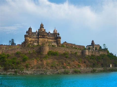 Best Places To Visit In Madhya Pradesh In April Nativeplanet