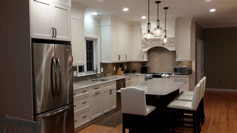 You may have your heart set on a beautiful beast of a stainless steel range, but be prepared for a price tag that may hurt your wallet. Gallery - Kitchen and Bath Design Center and Remodeling ...