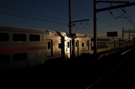 New Jersey Transit A Cautionary Tale Of Neglect The New York Times