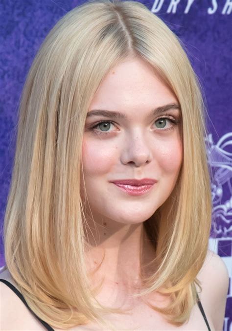 Elle Fanning Style Dakota And Elle Fanning Haircuts For Long Hair