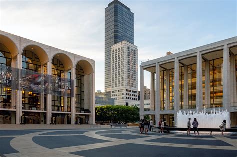 Lincoln Centre For The Performing Arts In New York Housing