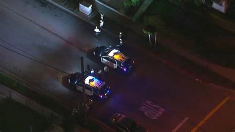 1 Dead 1 In Custody After Willowbrook Deputy Involved Shooting Abc7 Los Angeles
